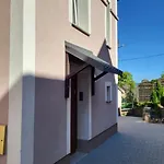 Karkonosze - Patio Na Deptaku Z Parkingiem W Cenie Apartment