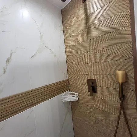 Karkonosze - Patio Na Deptaku Z Parkingiem W Cenie Apartment Karpacz